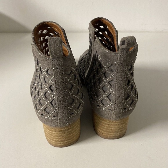 Jeffrey Campbell Taggart Boot Bootie Suede Gray Cut Out Pointed Western … - Picture 5 of 8